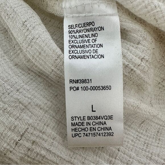 Democracy ivory shirt with colorful stitching.  Size XL - Picture 4 of 5